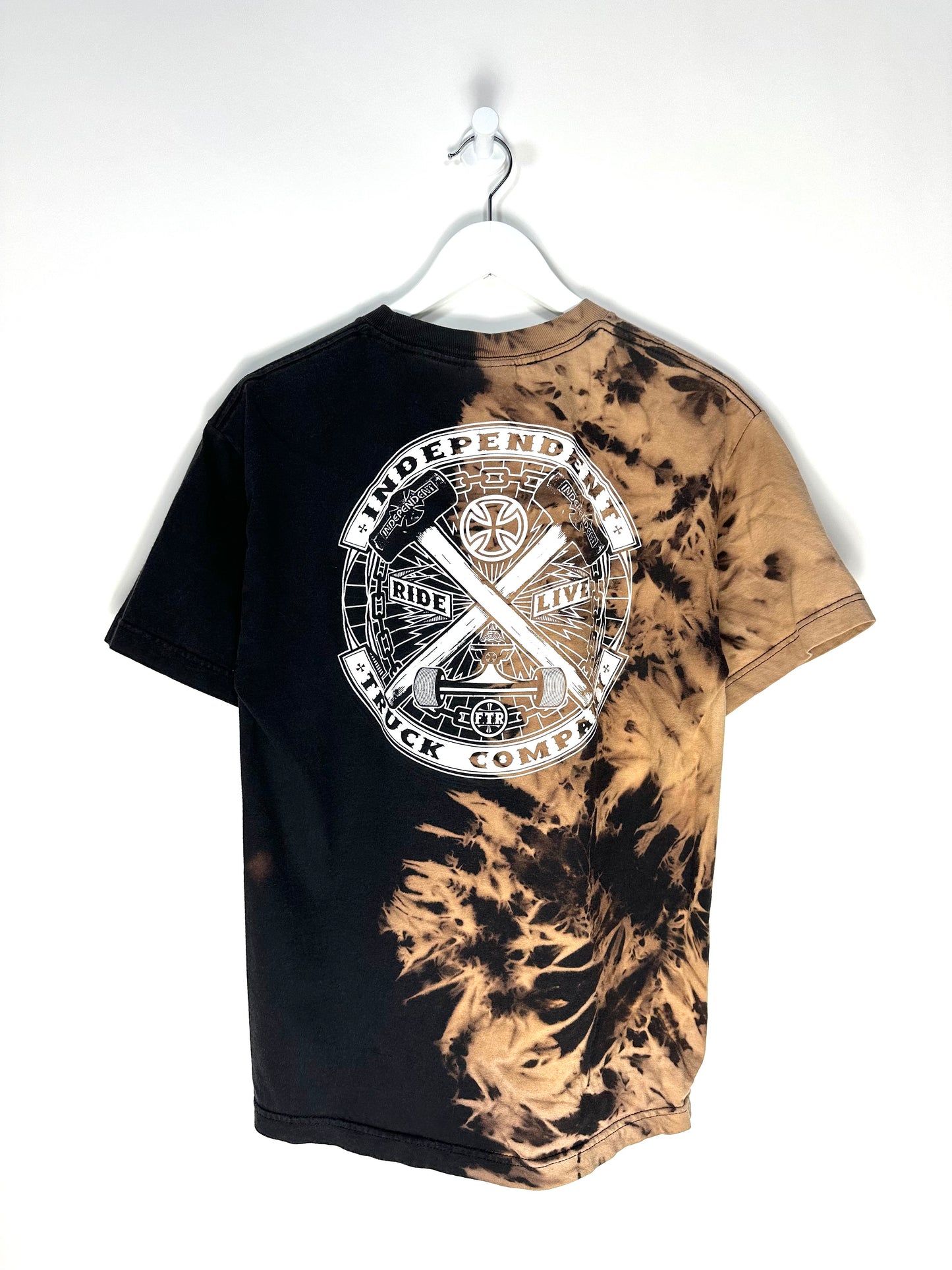 Independent T Shirt - M