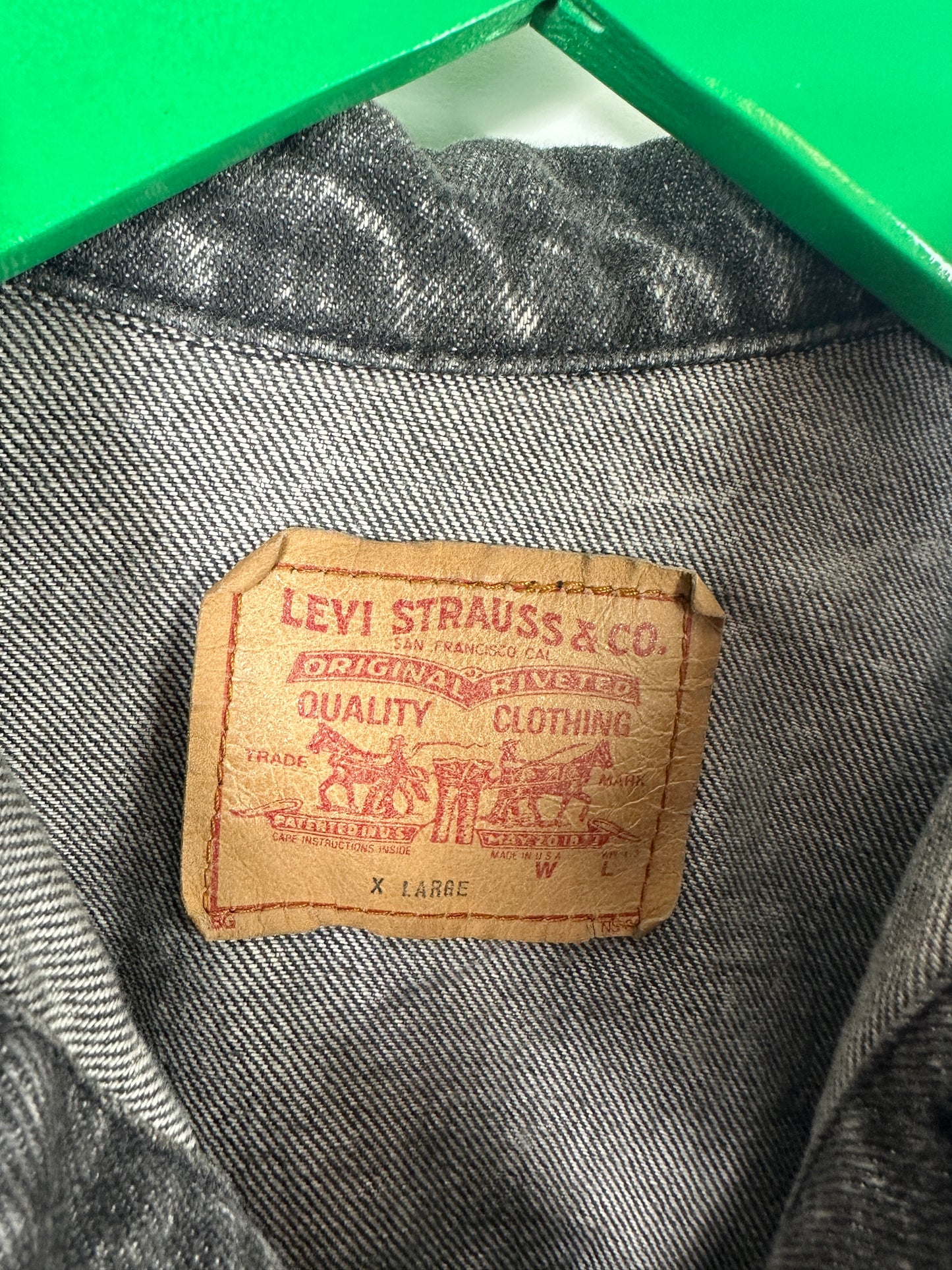 90s Levis Denim Jacket - M