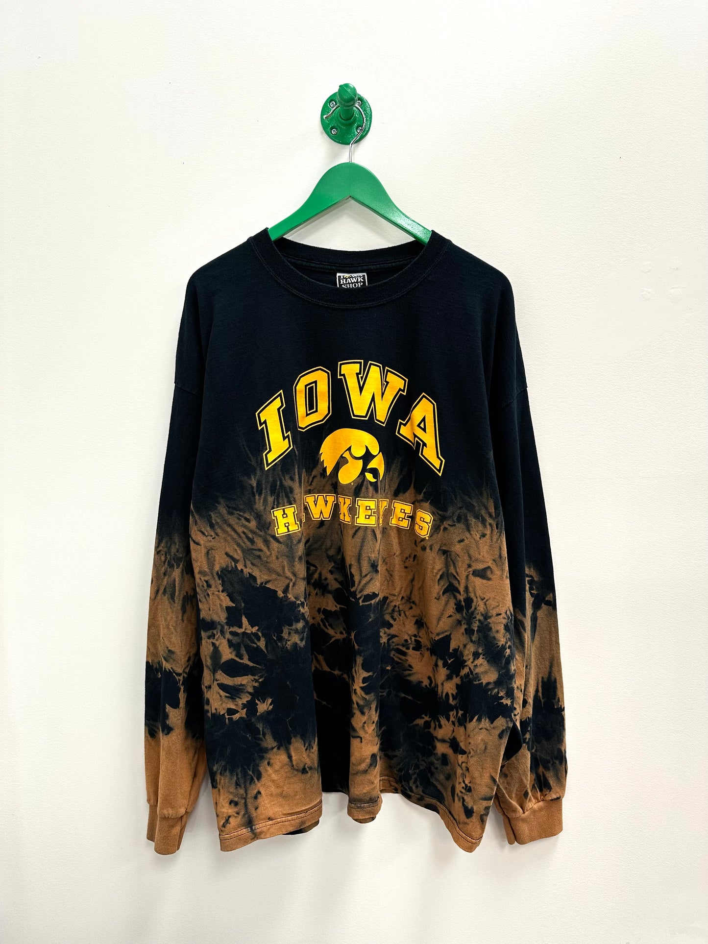Vintage Iowa Hawkeyes T Shirt - XXL