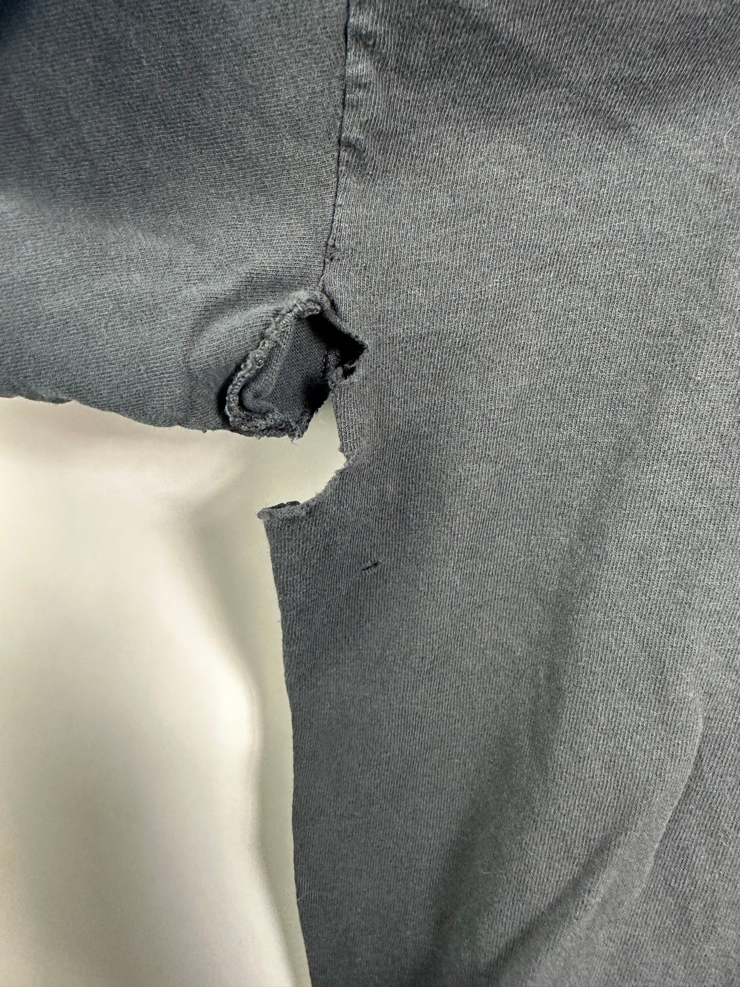 Distressed Iron Maiden T Shirt - XL