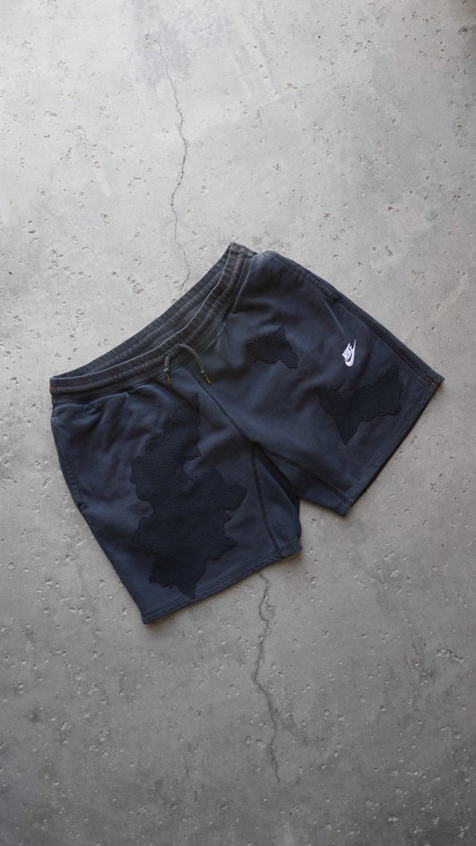 Nike Shorts - XL