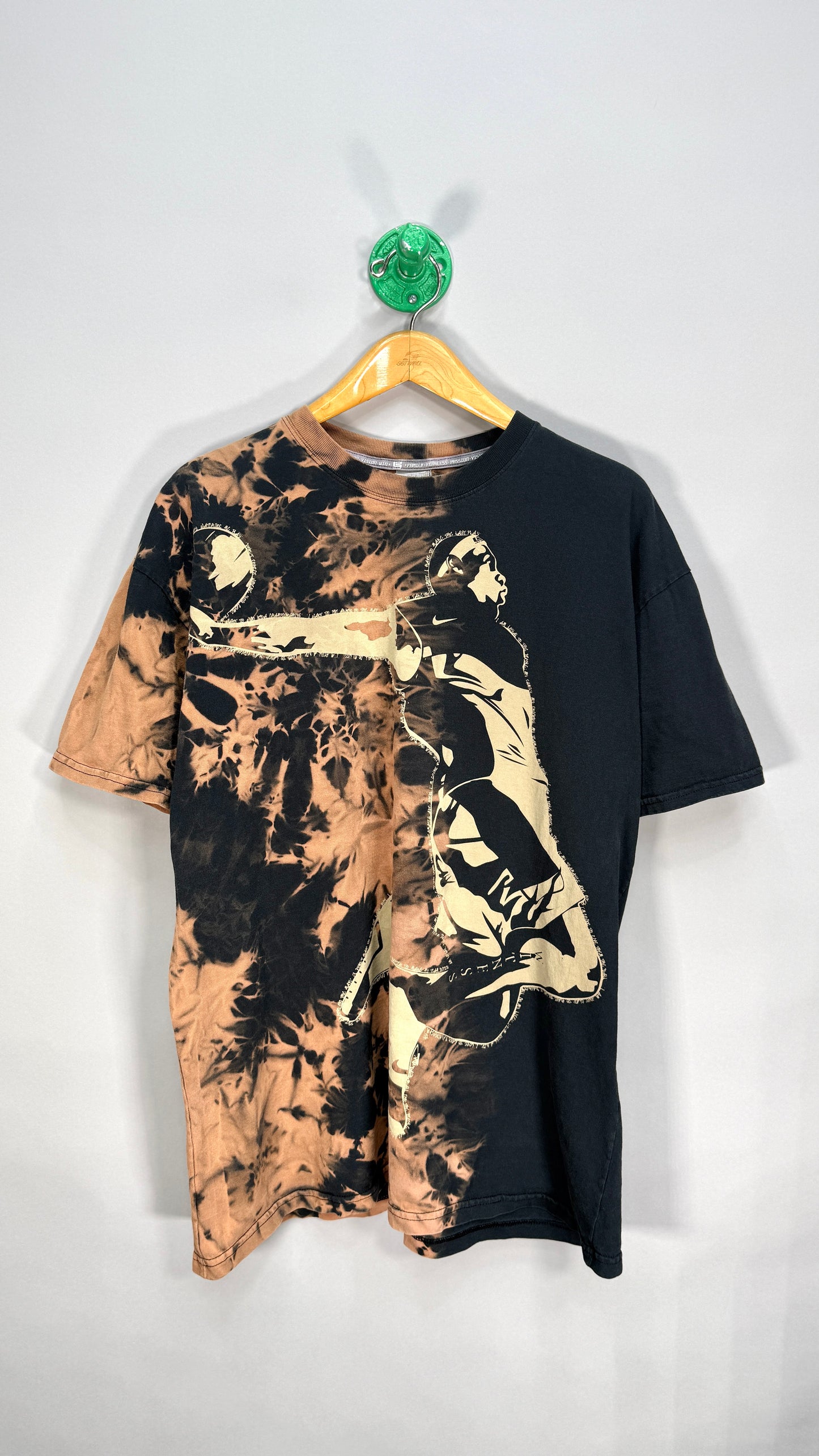 y2K Lebron T shirt - XL