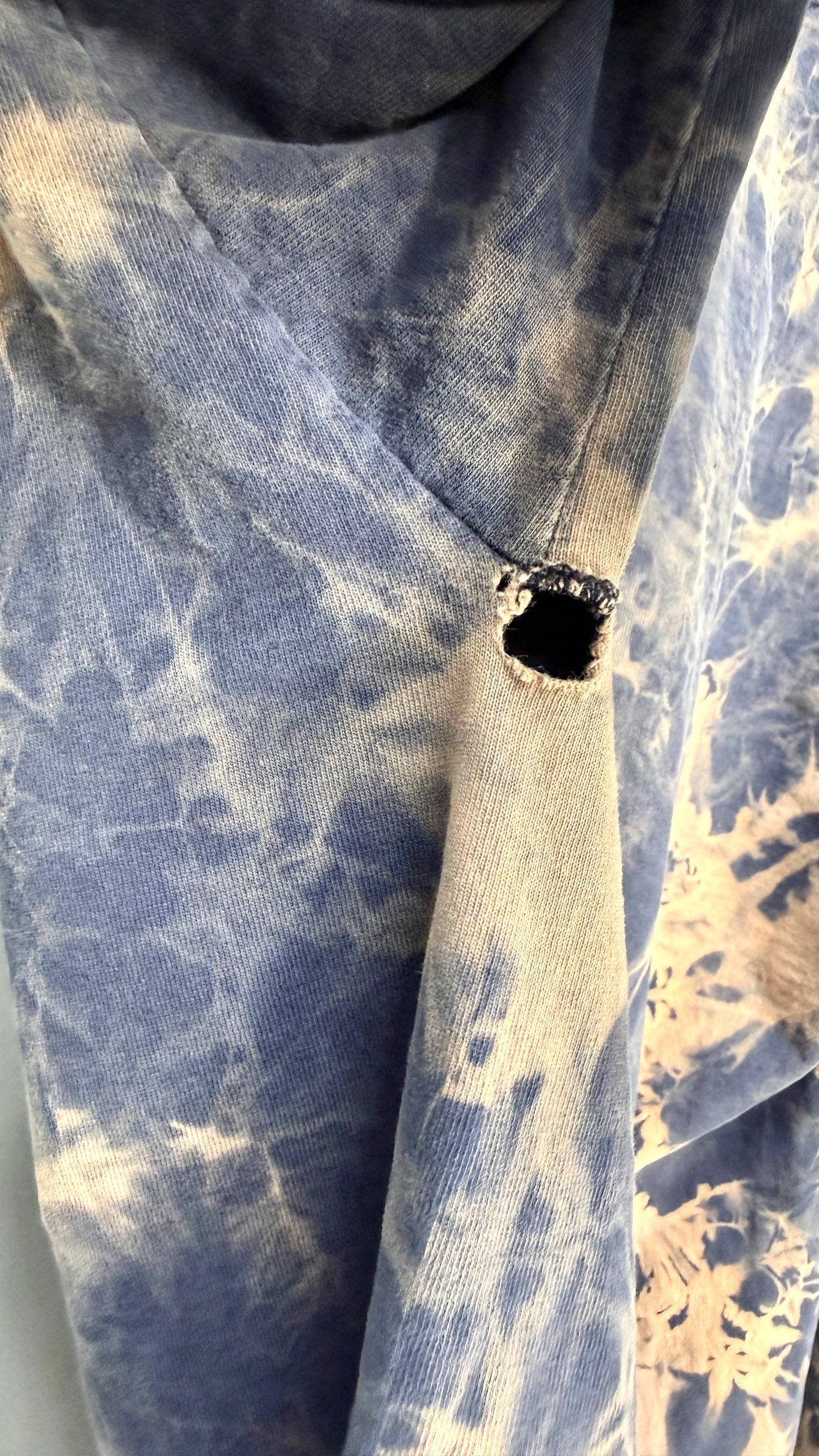 Georgetown Long Sleeve - L