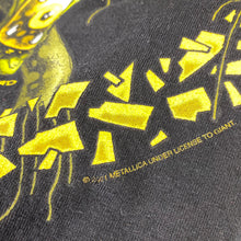 Load image into Gallery viewer, 2001 Metallica T Shirt - M
