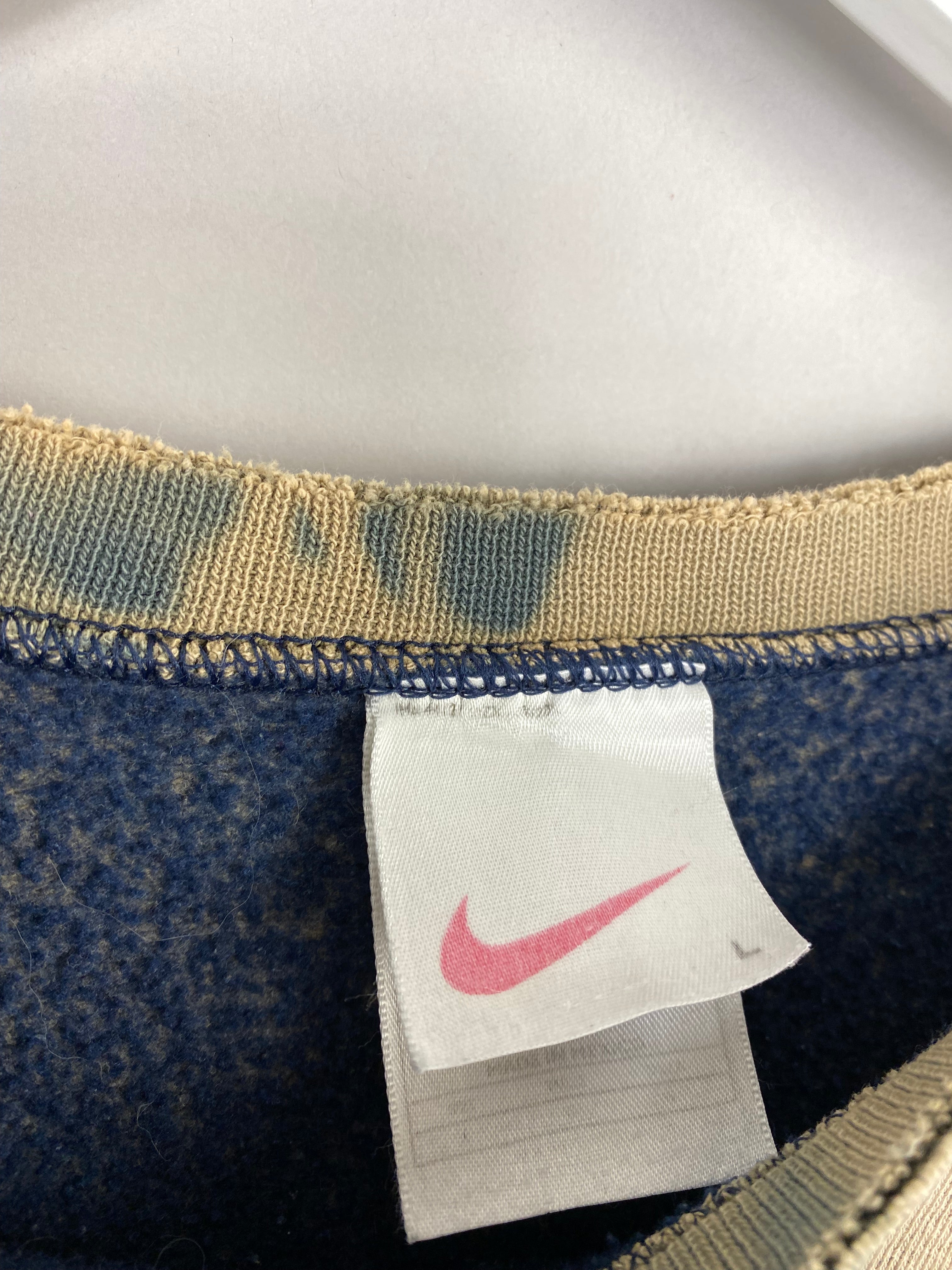 90s Nike Sweatshirt - L – DG